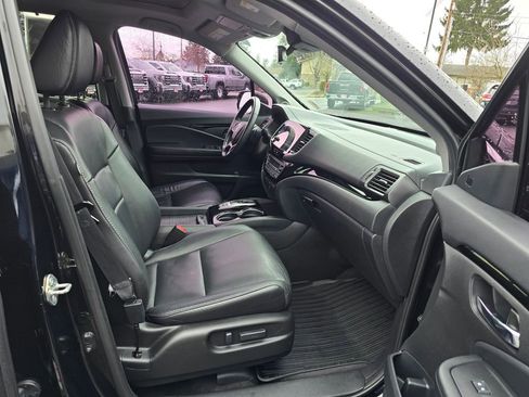 Used 2019 Honda Pilot Touring image 49