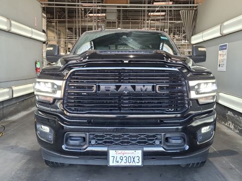 Used 2023 RAM 3500 Laramie AWD/4WD image 3