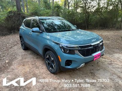 Certified 2024 Kia Seltos EX