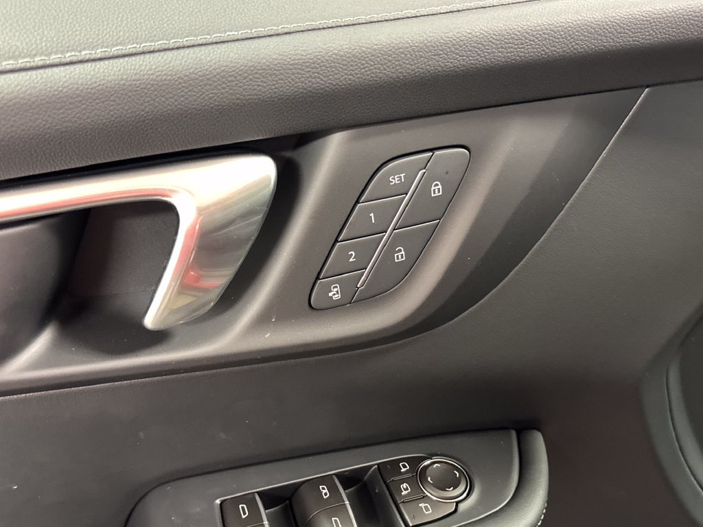 New 2026 Buick Enclave Sport Touring w/ Power Package FWD image 23
