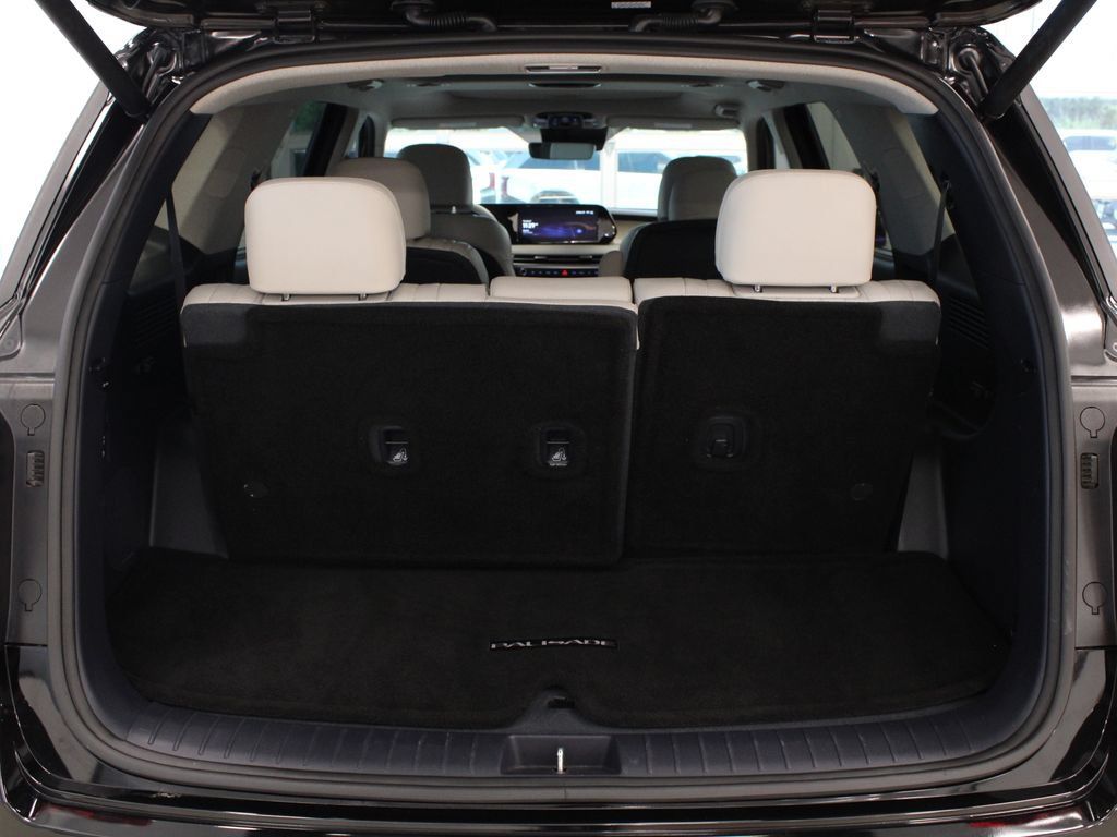 Used 2024 Hyundai Palisade Limited FWD image 43