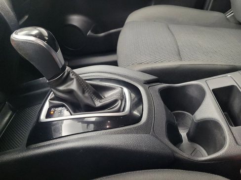 Used 2021 Nissan Rogue Sport S AWD/4WD image 26