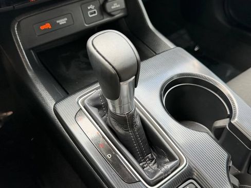 Used 2023 Honda Civic Sport image 24