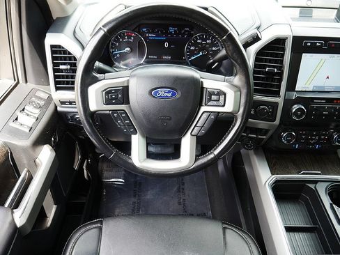 Used 2021 Ford F350 Lariat AWD/4WD image 19