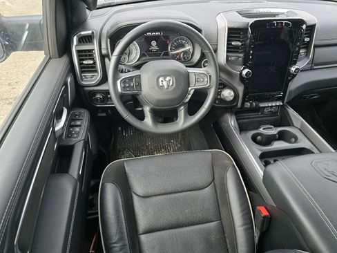 Used 2024 RAM 1500 Laramie image 19