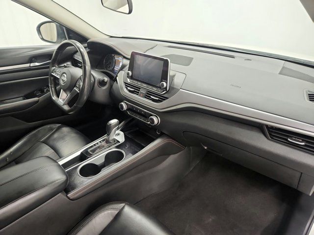 Used 2024 Nissan Altima 2.5 SR FWD image 20