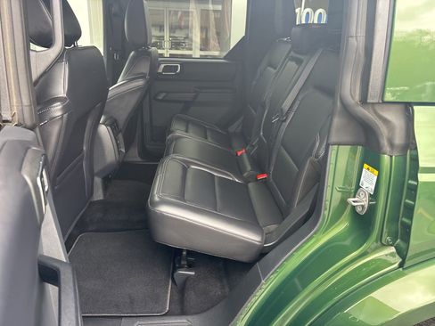 Used 2025 Ford Bronco Outer Banks AWD/4WD image 41
