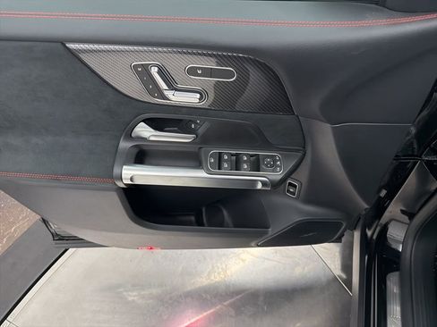 New 2026 Mercedes-Benz GLB 35 AMG 4MATIC image 17