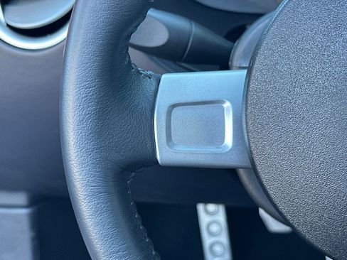 Used 2006 Ford GT Base image 27