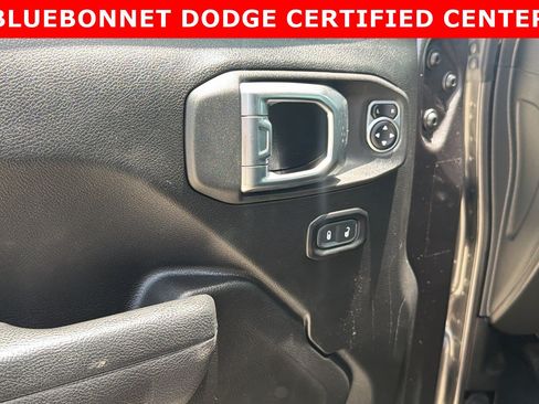 Used 2023 Jeep Wrangler Sport AWD/4WD image 10