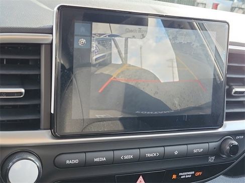 New 2026 Hyundai Venue SE image 9