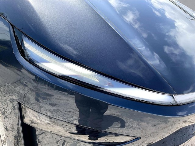 Used 2026 Tesla Model Y 2WD image 27