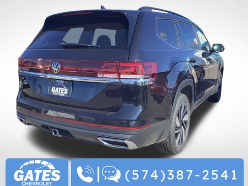 Used 2024 Volkswagen Atlas SE image 9