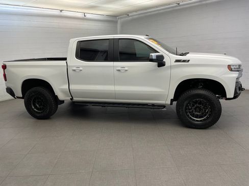 Used 2021 Chevrolet Silverado 1500 LT AWD/4WD image 5