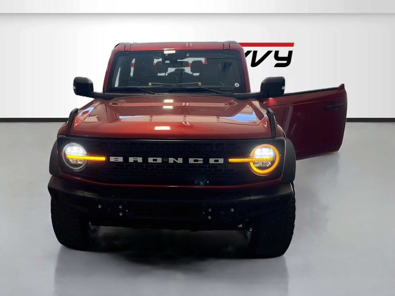 Used 2024 Ford Bronco Badlands w/ Sasquatch Package AWD/4WD image 2
