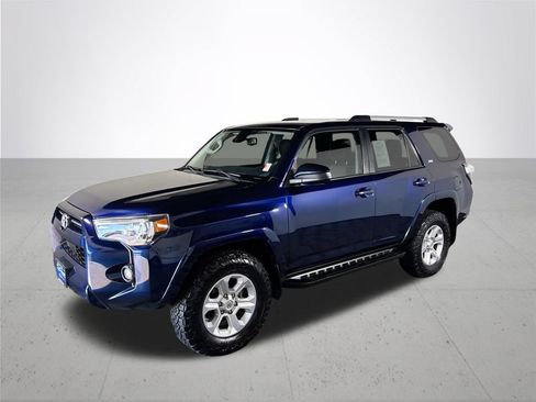 Used 2021 Toyota 4Runner SR5 AWD/4WD image 2