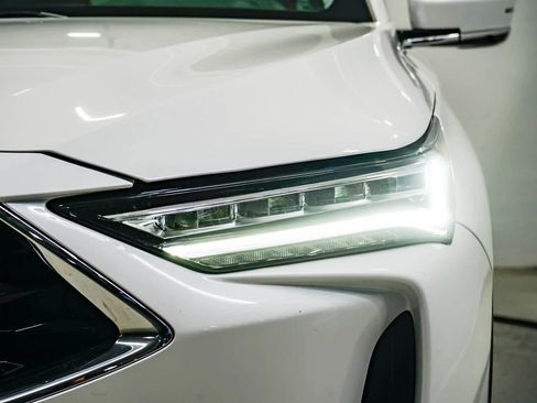 Used 2024 Acura MDX FWD w/ Technology Package image 7