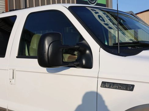 Used 2001 Ford Excursion Limited image 16