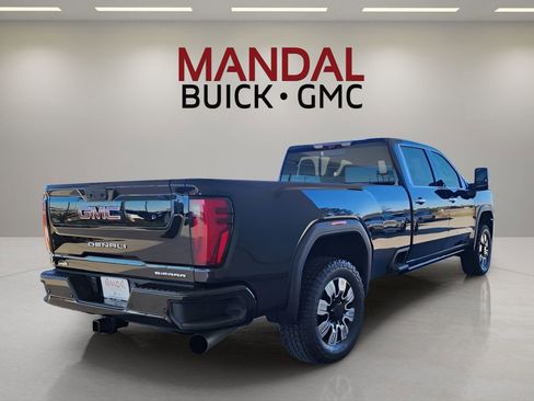 Used 2025 GMC Sierra 3500 Denali w/ Denali Reserve Package image 4
