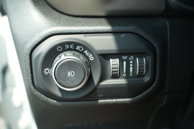 Used 2021 Jeep Wrangler Unlimited Sport AWD/4WD image 34