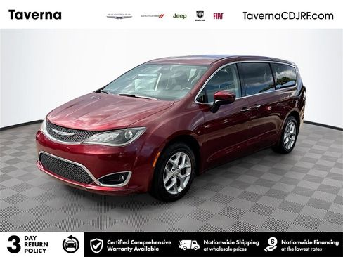 Used 2017 Chrysler Pacifica Touring Plus w/ Tire & Wheel Group image 1
