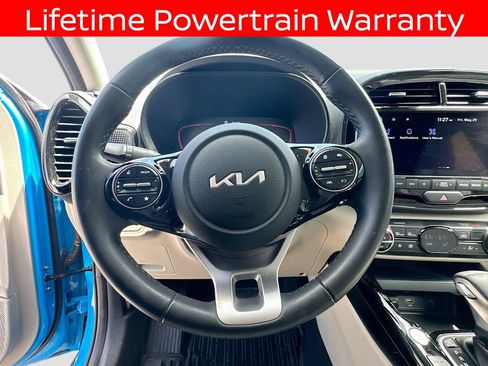 Used 2025 Kia Soul EX FWD image 8