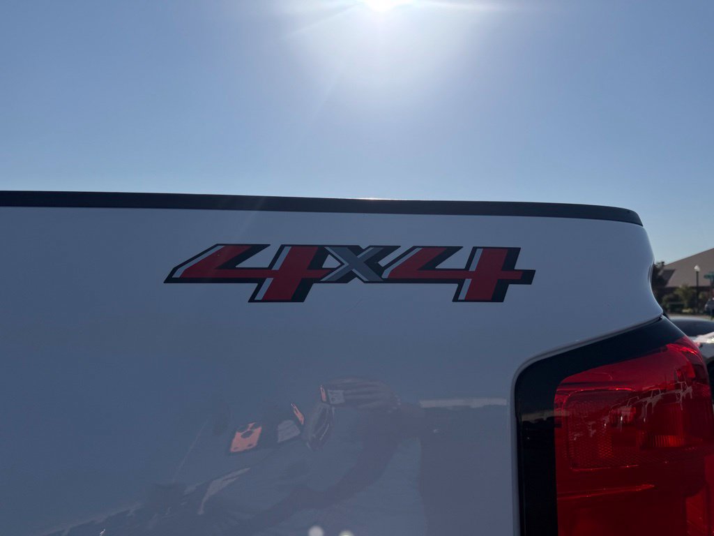Used 2019 Chevrolet Silverado 2500 4x4 Double Cab image 16