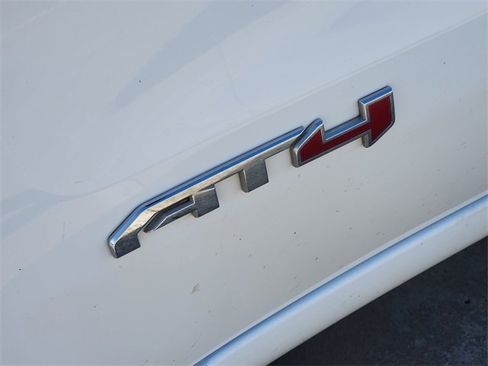 Used 2021 GMC Sierra 1500 AT4 image 12