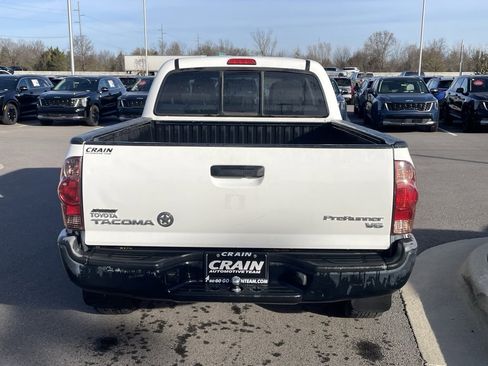 Used 2014 Toyota Tacoma PreRunner image 6