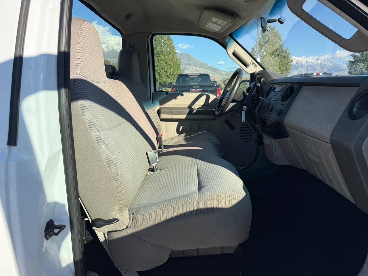 Used 2008 Ford F350 XL AWD/4WD image 21