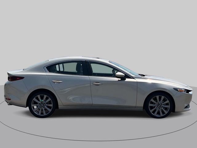 Used 2024 MAZDA MAZDA3 s FWD image 3