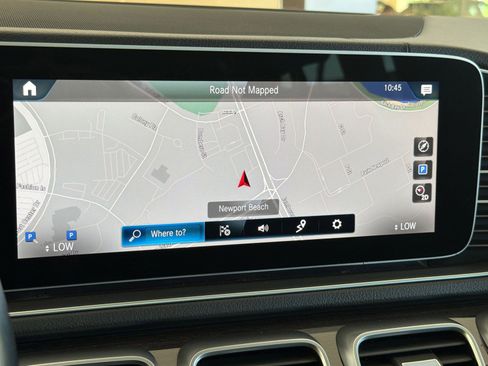 Used 2022 Mercedes-Benz GLS 450 4MATIC image 24