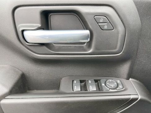 Used 2021 Chevrolet Silverado 1500 Custom image 23
