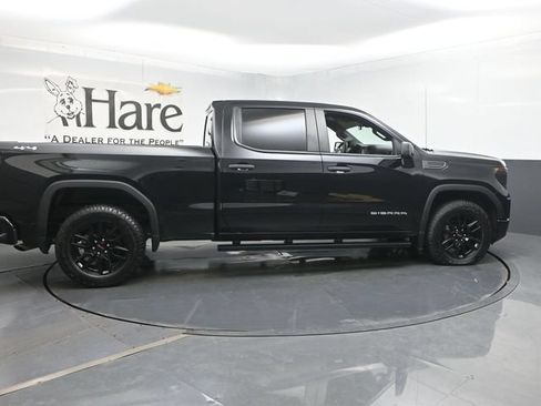 Used 2023 GMC Sierra 1500 Pro w/ Graphite Edition AWD/4WD image 37