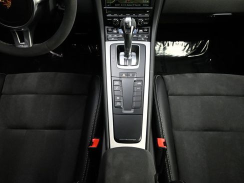 Used 2015 Porsche 911 GT3 image 11
