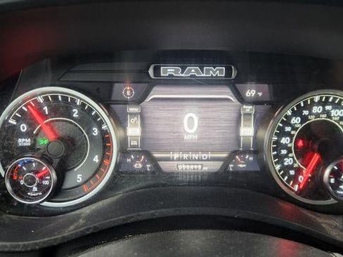 Used 2022 RAM 2500 Laramie AWD/4WD image 7
