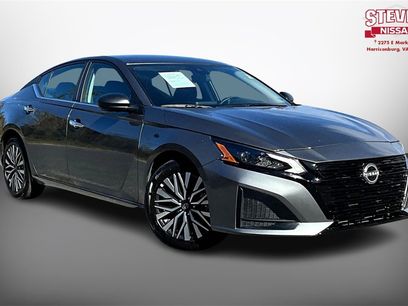 Used 2025 Nissan Altima 2.5 SV
