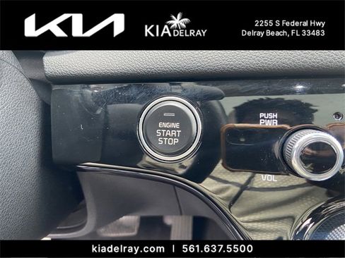 Certified 2022 Kia Sportage EX w/ EX Technology Package image 26