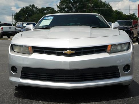 Used 2015 Chevrolet Camaro LT RWD image 16