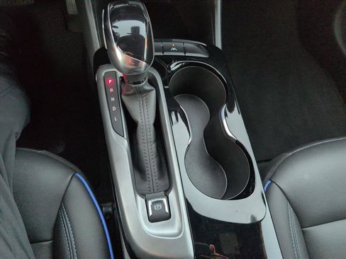 Used 2025 Buick Envista Sport Touring image 17