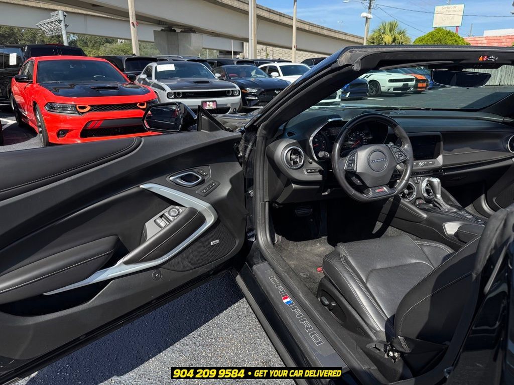 Used 2019 Chevrolet Camaro SS RWD image 21
