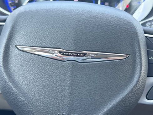 Used 2023 Chrysler Voyager LX FWD image 27