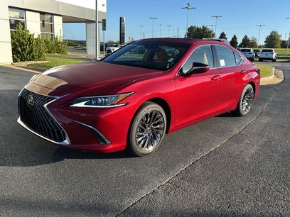 New 2025 Lexus ES 300h w/ Luxury Package