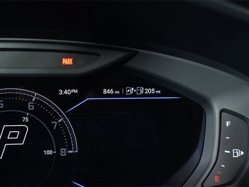 Used 2025 Lamborghini Urus SE image 51