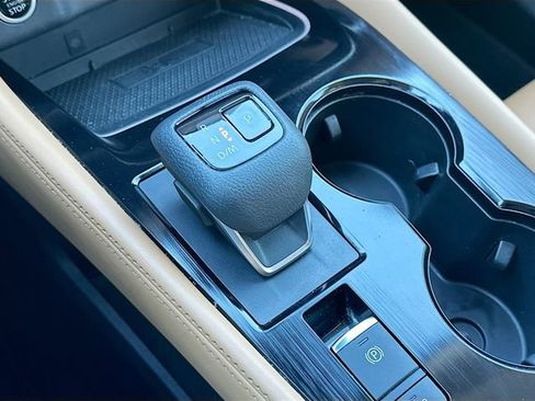 Used 2021 Nissan Rogue Platinum image 17