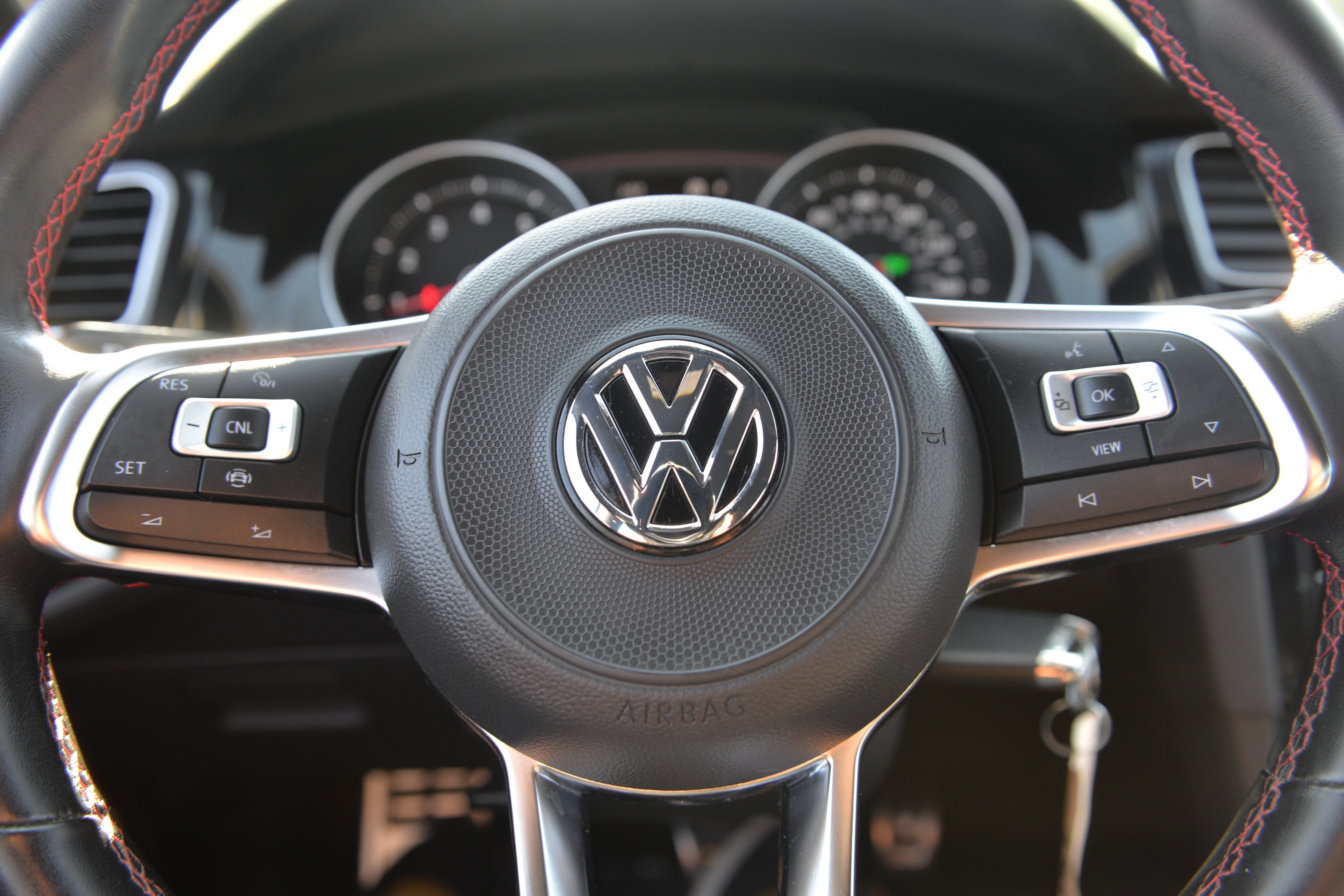 Used 2020 Volkswagen GTI S FWD image 28
