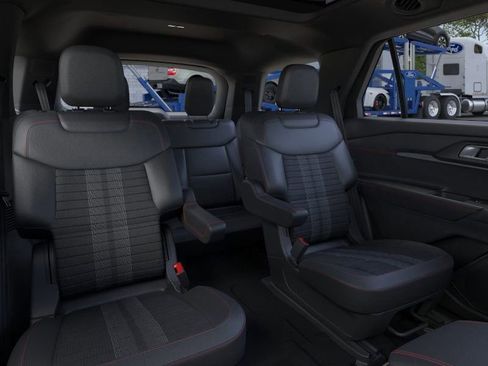 New 2026 Ford Explorer ST-Line w/ ST-Line Street Pack AWD/4WD image 11