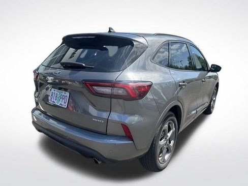 Used 2023 Ford Escape ST-Line w/ Tech Pack #1 AWD/4WD image 3