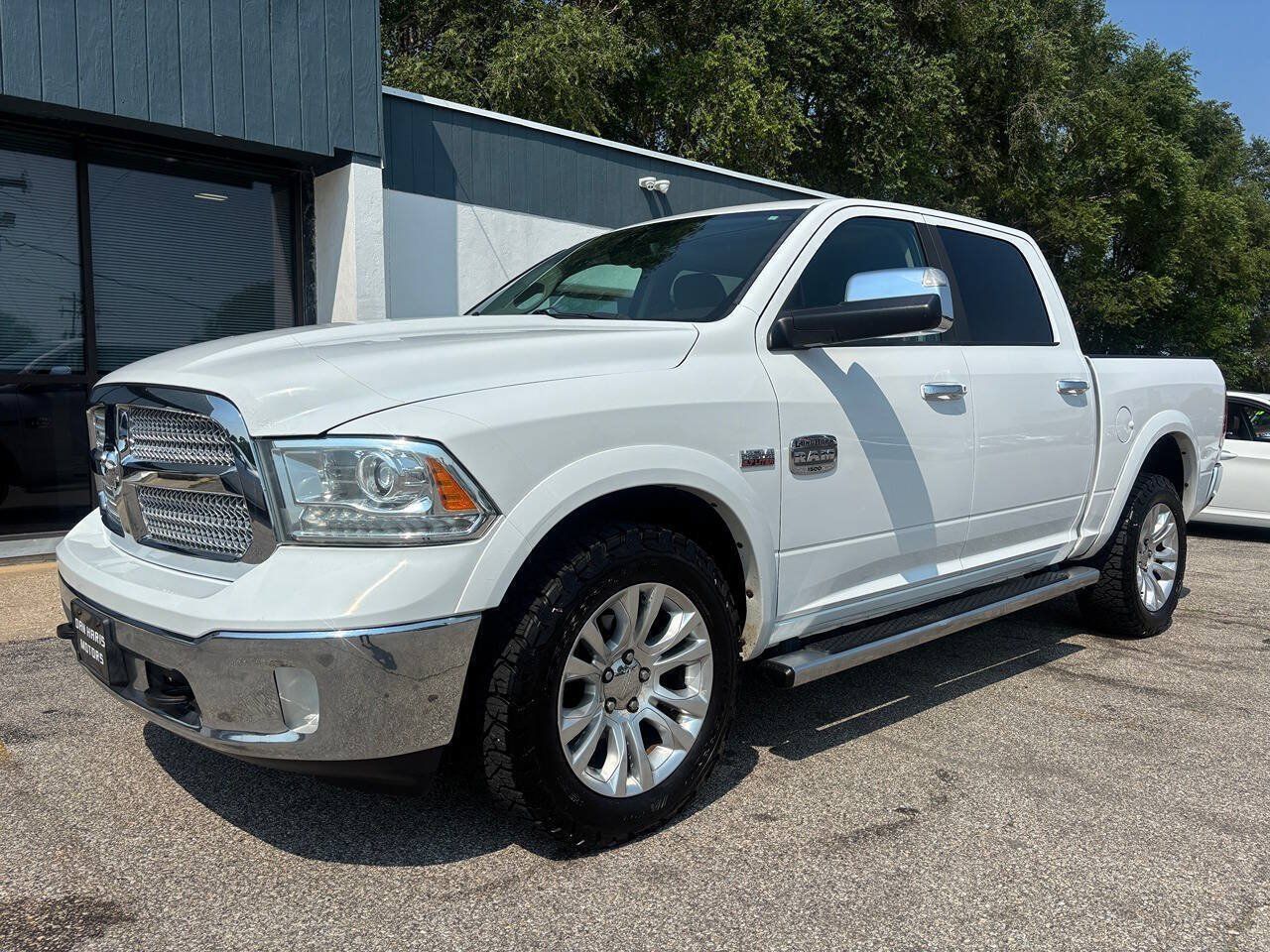 Used 2013 RAM 1500 Laramie Longhorn w/ Convenience Group AWD/4WD image 2
