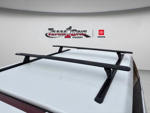 Used 2021 Chevrolet Silverado 2500 High Country w/ Z71 Off-Road Package image 10